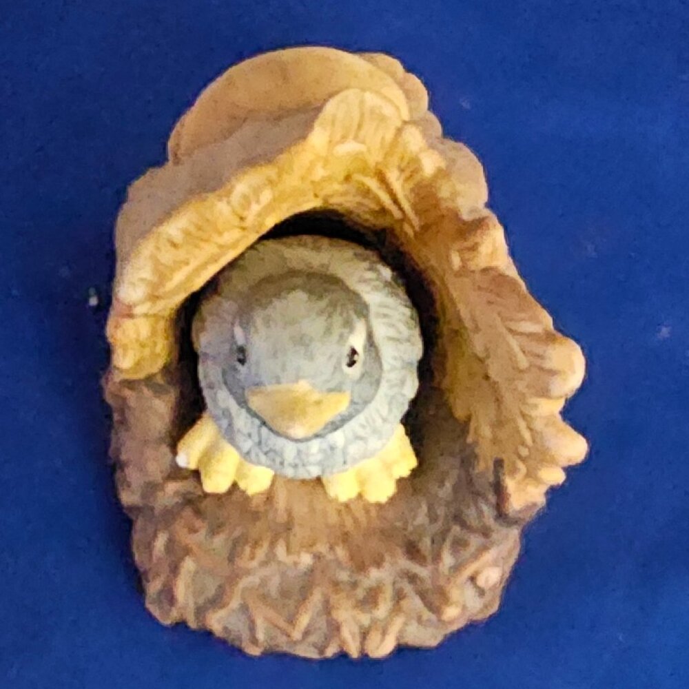 Vintage 1984 Woodland Surprises Bluebird Figurine Franklin Mint